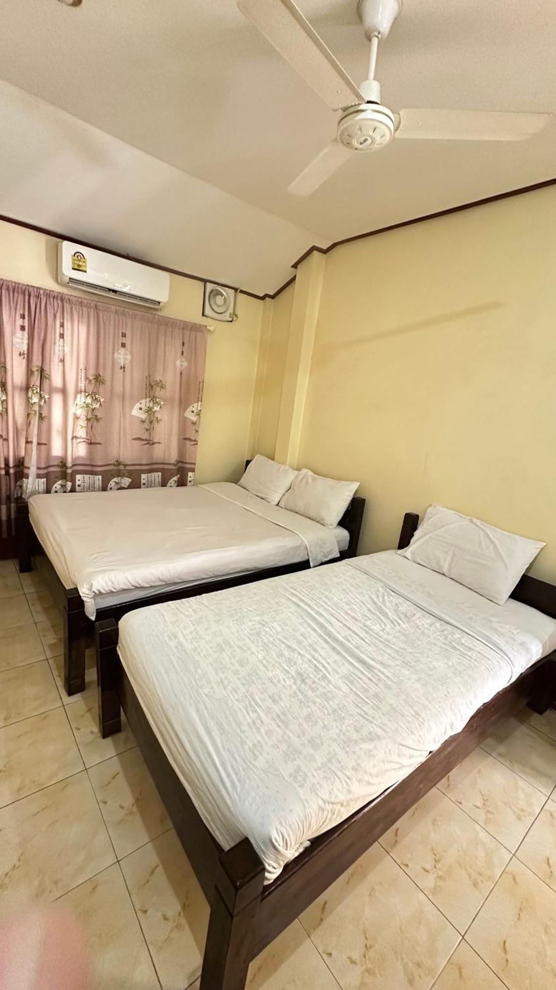 Pakbeng Guesthouse Ngoại thất bức ảnh